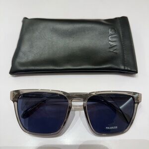Quay Unplugged sunglasses